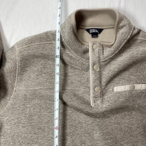 Eddie Bauer Men's Tan Crewneck Sweater - Picture 6 of 6